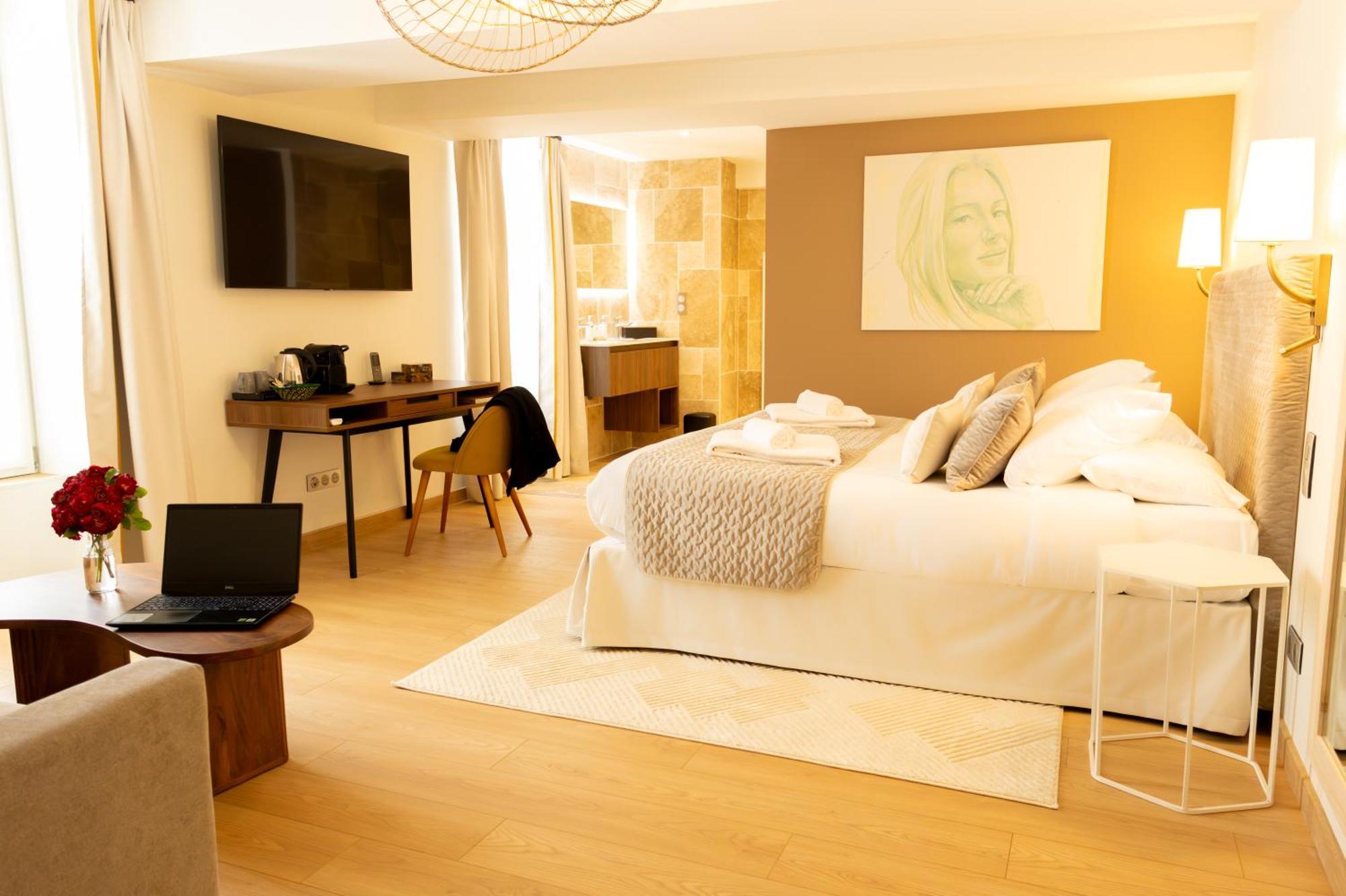 Le Central Boutique Hotel Бон Екстер'єр фото